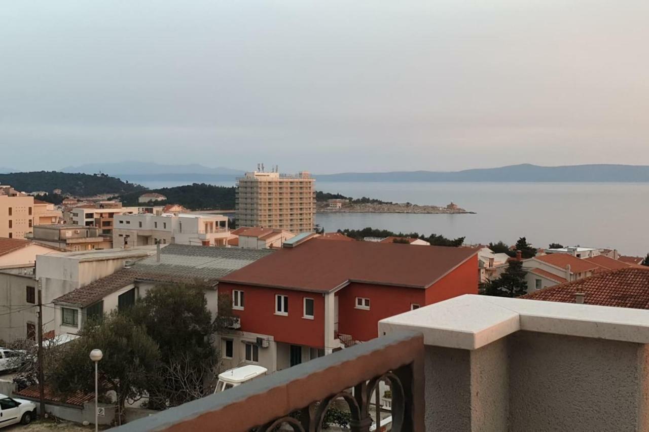 Luxurious Eol Makarska